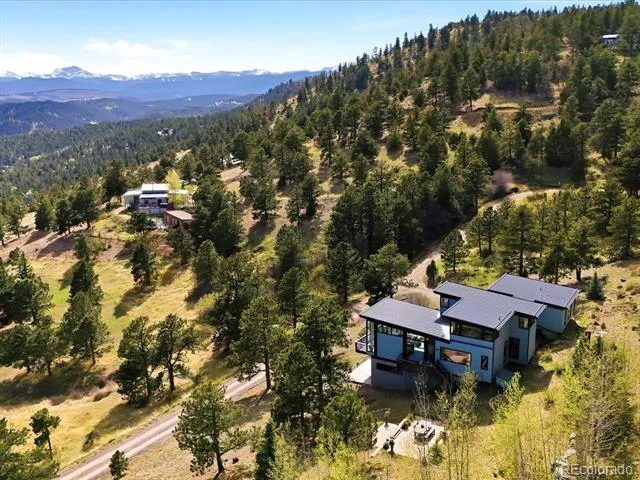 660 S Peak Road Boulder, CO 80302