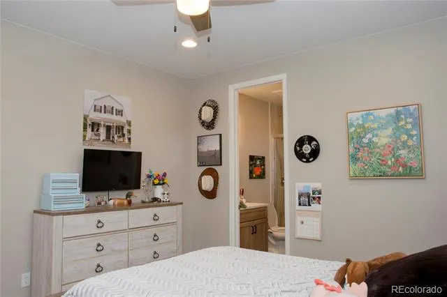 7936 S Jamestown Court Aurora, CO 80016