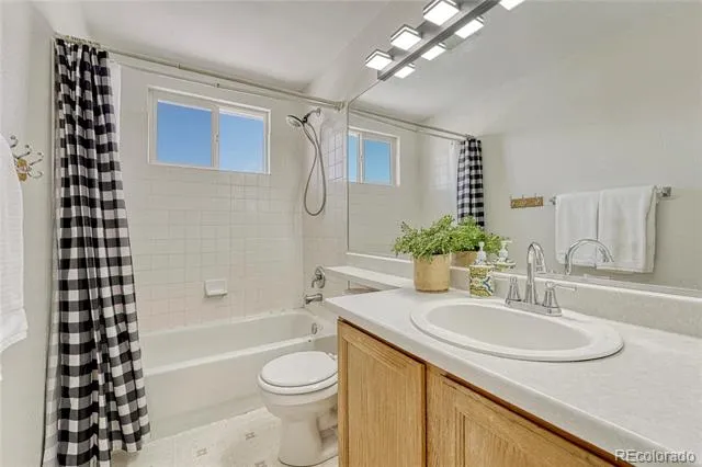 23033 Blackwolf Way Parker, CO 80138