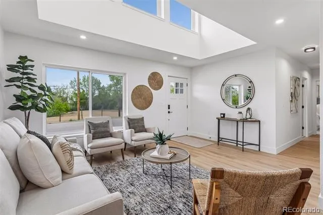 1474 W Lake Avenue Littleton, CO 80120