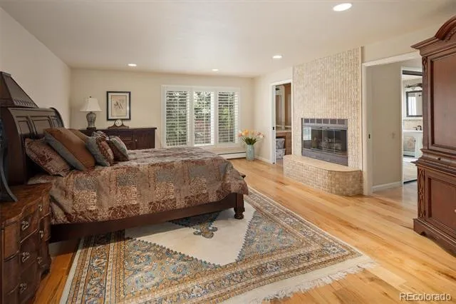 1952 Montane Drive Golden, CO 80401