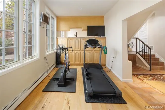 1952 Montane Drive Golden, CO 80401