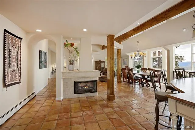 1952 Montane Drive Golden, CO 80401