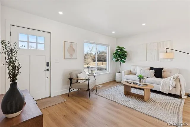 1494 W Lake Avenue Littleton, CO 80120