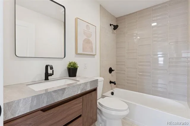 1494 W Lake Avenue Littleton, CO 80120