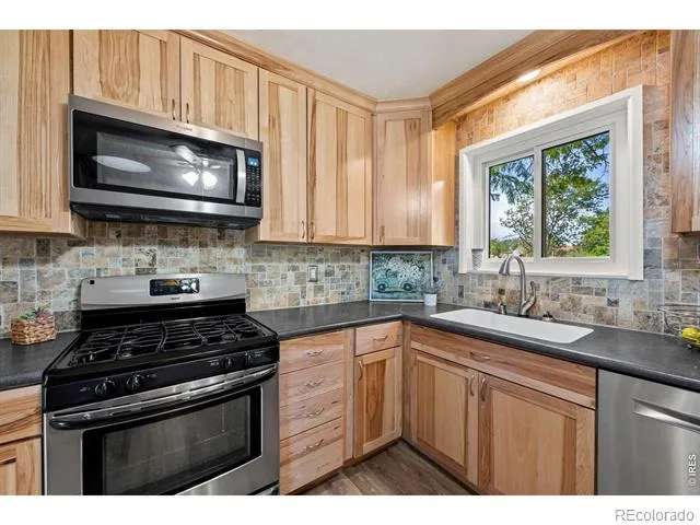 5427 Aspen Avenue Erie, CO 80516