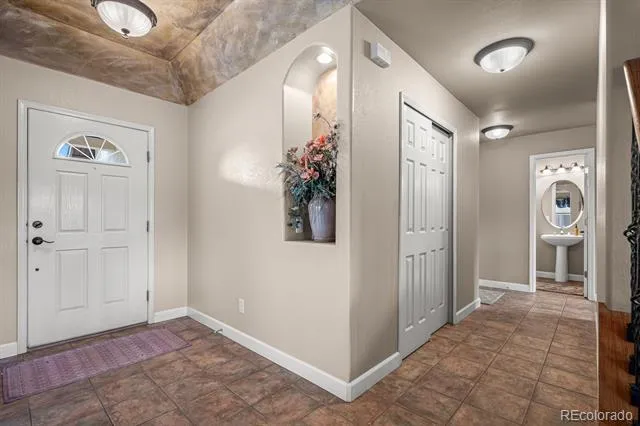 5655 Bridlespur Ridge Place Colorado Springs, CO 80918