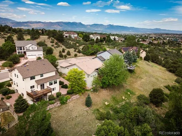 5655 Bridlespur Ridge Place Colorado Springs, CO 80918
