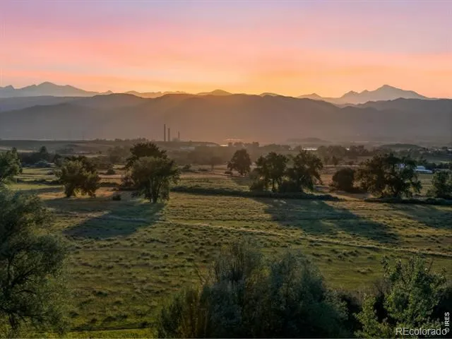 871 Bluebird Lane Lafayette, CO 80026