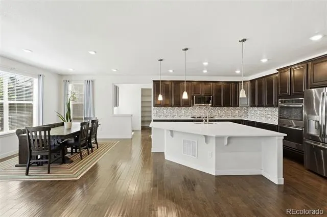 9810 Taylor River Circle Littleton, CO 80125
