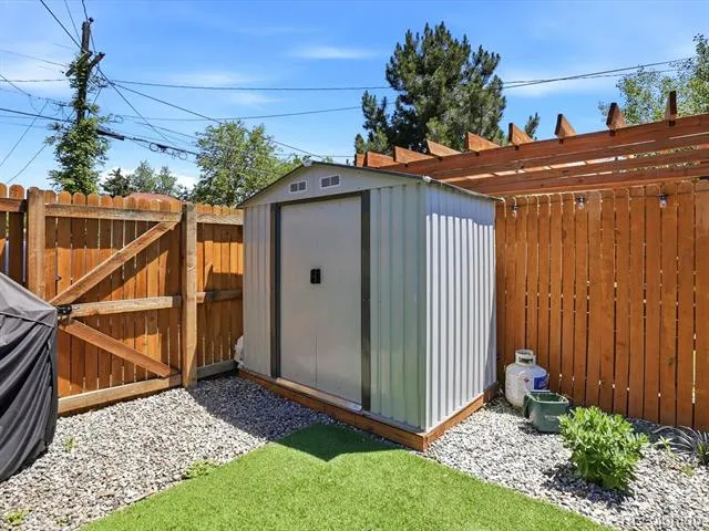 4122 W 49th Avenue Denver, CO 80212