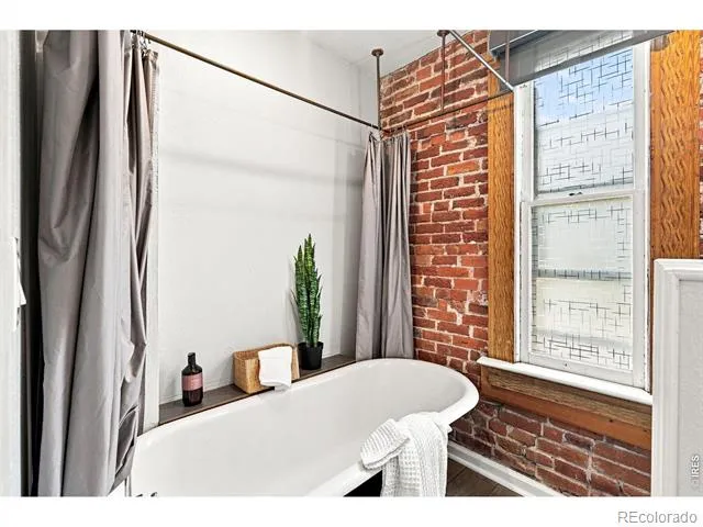 3319 E 14th Avenue Denver, CO 80206