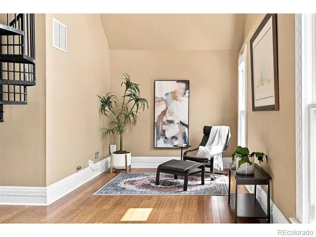 3319 E 14th Avenue Denver, CO 80206