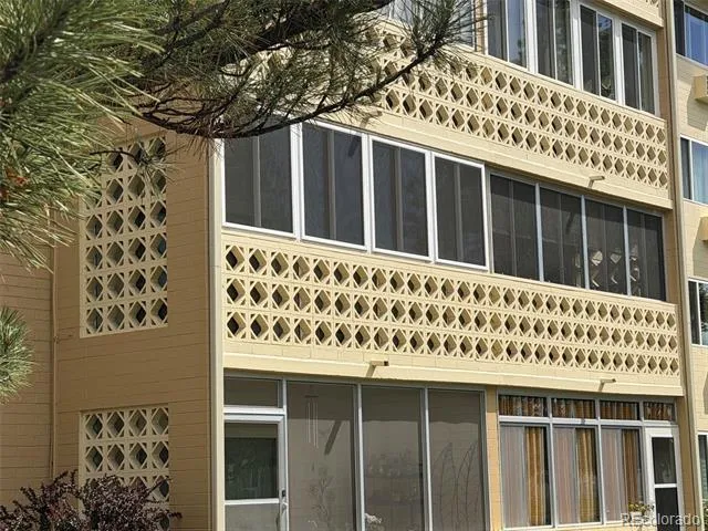 9300 E Center Avenue #2B Denver, CO 80247
