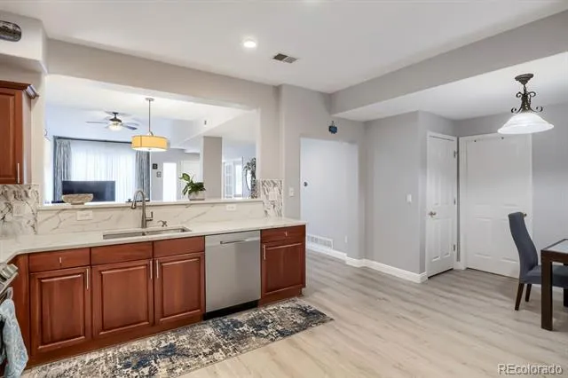 4590 S Auckland Court Aurora, CO 80015