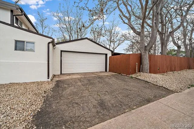 1003 S Newton Street Denver, CO 80219