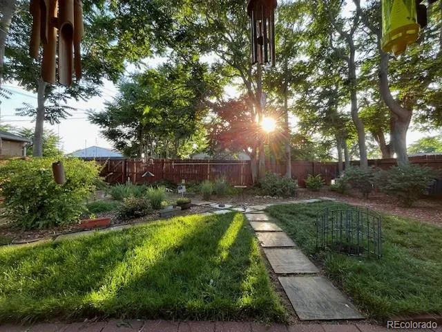 1003 S Newton Street Denver, CO 80219