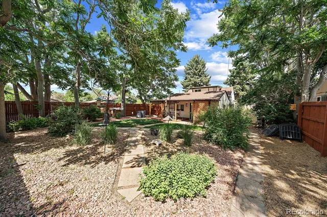 1003 S Newton Street Denver, CO 80219