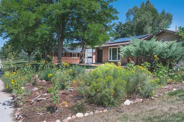 1630 S Forest Street Denver, CO 80222