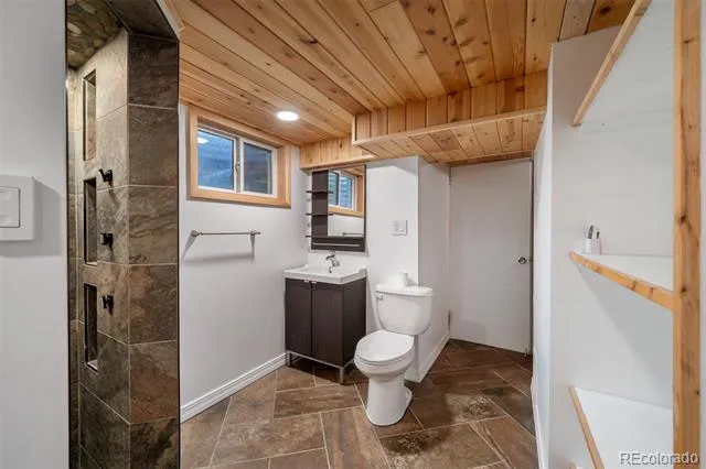 1630 S Forest Street Denver, CO 80222