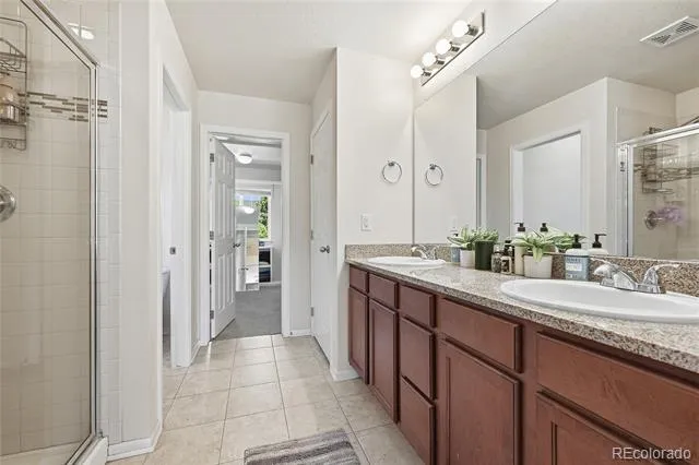 4860 S Picadilly Court Aurora, CO 80015