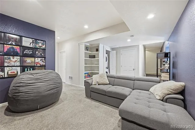 4860 S Picadilly Court Aurora, CO 80015