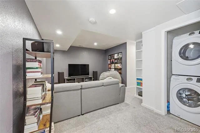 4860 S Picadilly Court Aurora, CO 80015