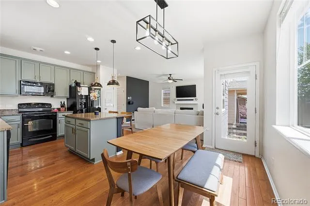 4860 S Picadilly Court Aurora, CO 80015