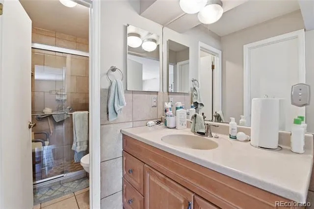 7942 S Corona Court Centennial, CO 80122
