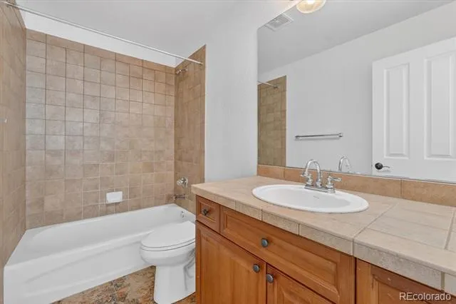 7622 E 6th Place Denver, CO 80230