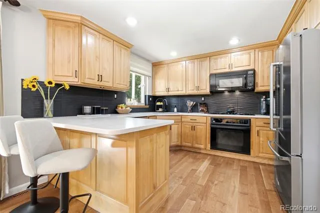 11835 Swadley Drive Lakewood, CO 80215