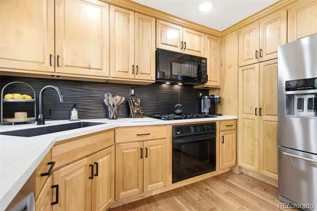 11835 Swadley Drive Lakewood, CO 80215