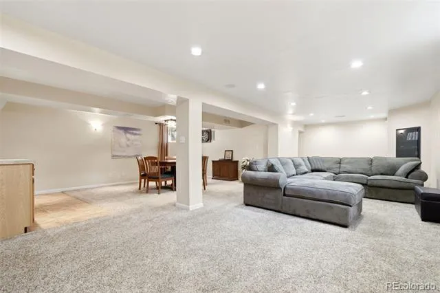 11835 Swadley Drive Lakewood, CO 80215