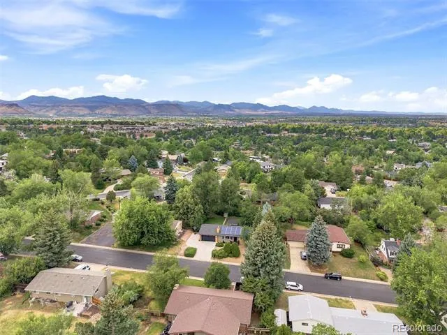 11835 Swadley Drive Lakewood, CO 80215