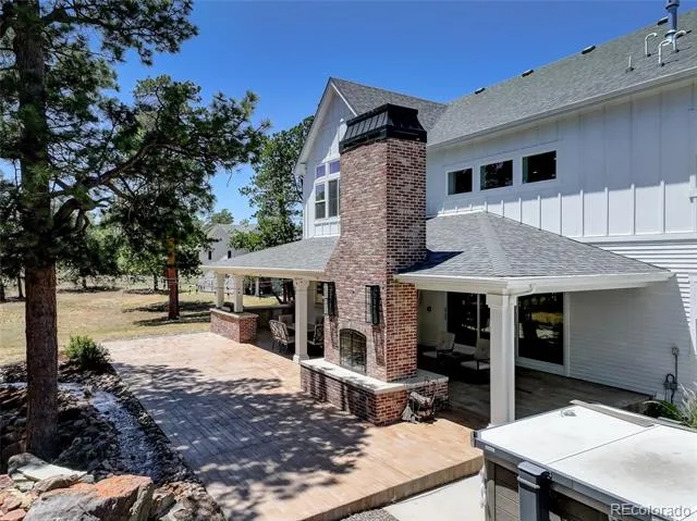 19404 Hilltop Pines Path Monument, CO 80132
