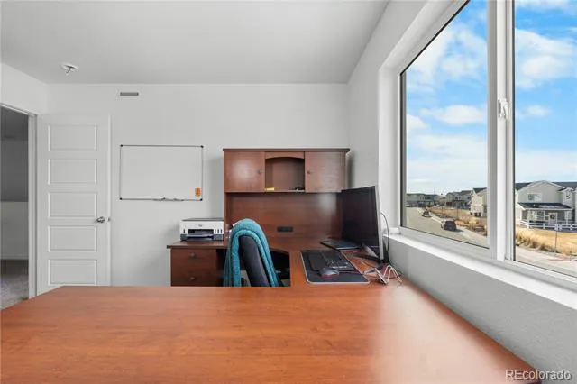461 Condor Way Johnstown, CO 80534