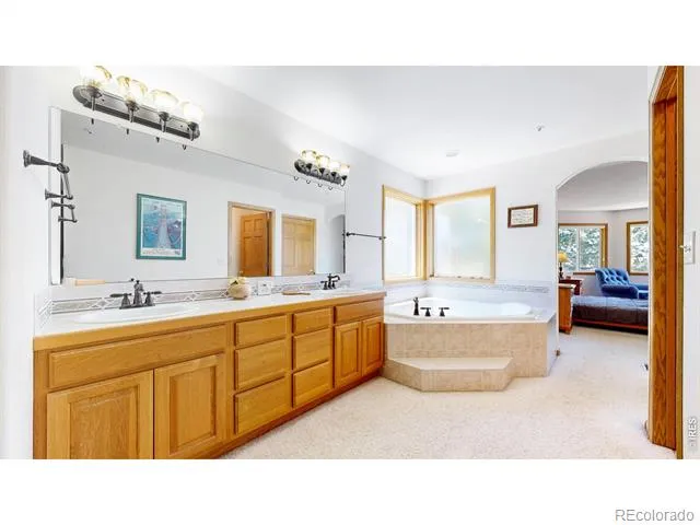 11727 Crystal View Lane Longmont, CO 80504