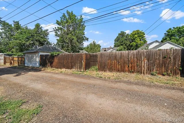 3761 S Bannock Street Englewood, CO 80110