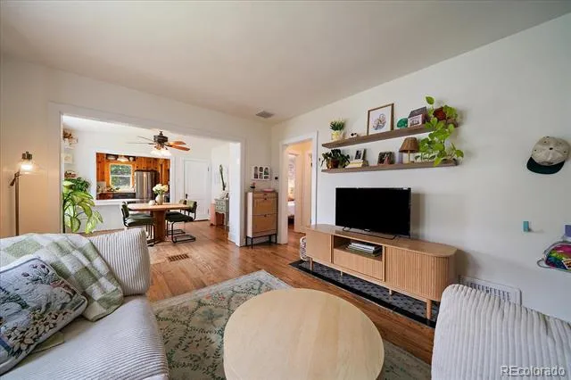3761 S Bannock Street Englewood, CO 80110