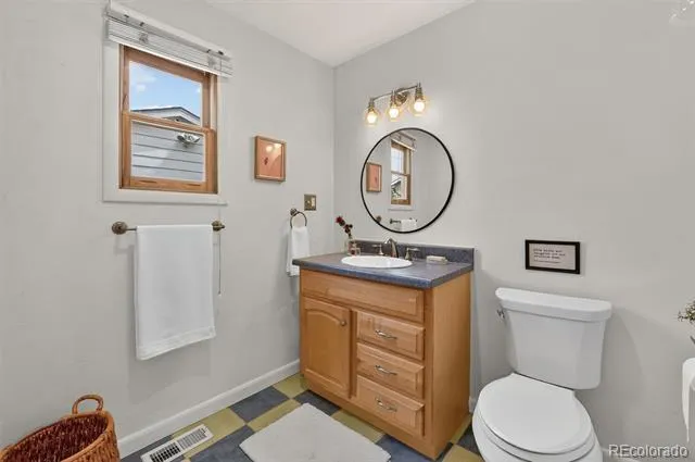 4044 Shoshone Street Denver, CO 80211
