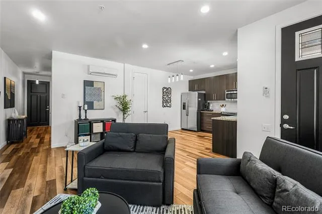 336 E 1st Avenue #110 Denver, CO 80203