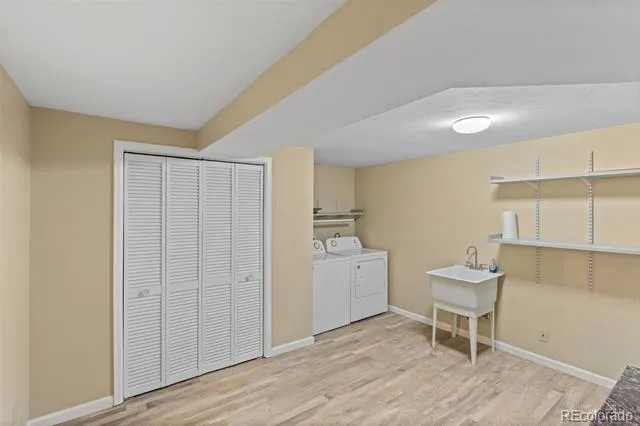 6408 S Glencoe Court Centennial, CO 80121