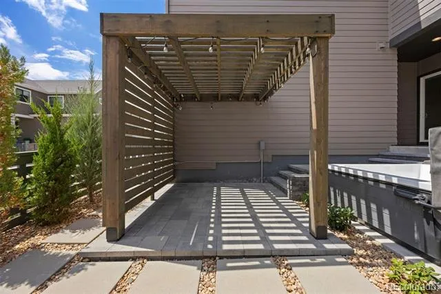 1562 Stablecross Drive Castle Pines, CO 80108