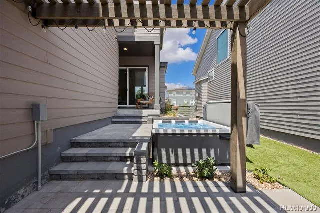 1562 Stablecross Drive Castle Pines, CO 80108