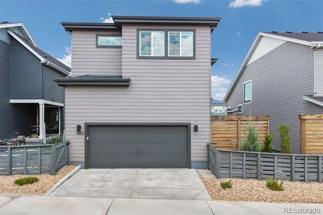 1562 Stablecross Drive Castle Pines, CO 80108