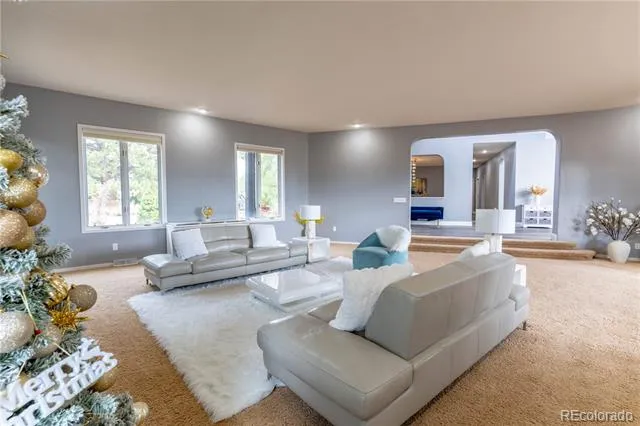 8095 S Oak Hill Circle Aurora, CO 80016