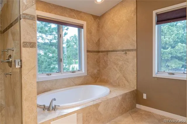 8095 S Oak Hill Circle Aurora, CO 80016
