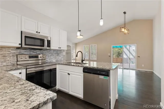 12181 Applewood Court Broomfield, CO 80020