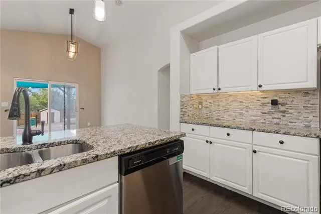 12181 Applewood Court Broomfield, CO 80020