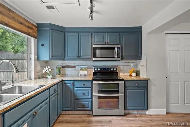4676 S Lincoln Street Englewood, CO 80113